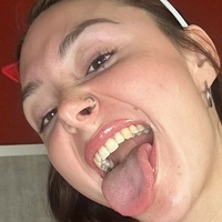 1agathabloom Meztelen