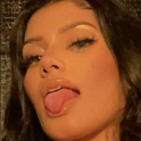 Abida Meztelen