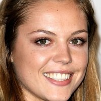 Agnes Bruckner Meztelen