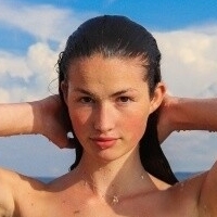 Aleandrafrerk Meztelen