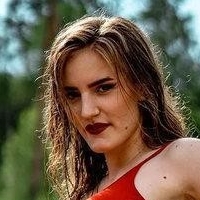 Alena Meier Meztelen
