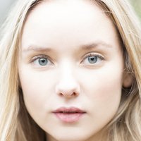 Alexandra Dowling Meztelen