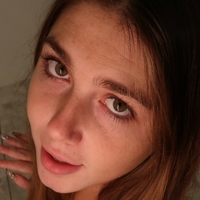 Alexisaevans Meztelen