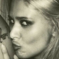 Alexpaige Moore Meztelen