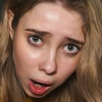 Alice Murkovski Meztelen