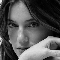 Alice Wegmann Meztelen