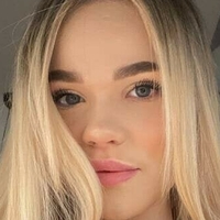 alicebrightt Meztelen