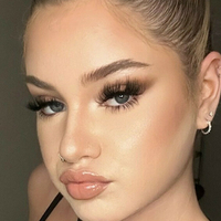 aliciamayer Meztelen
