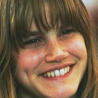 Alison Folland Meztelen