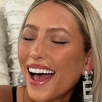 Alix Ashley Meztelen