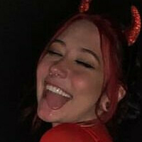 Allie Irvin Meztelen