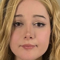 Allie Jello Meztelen