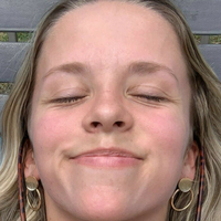 Allie Ross Meztelen