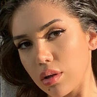 Alyshia Barragan Meztelen