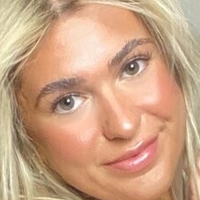 Alyssa Schoener Meztelen
