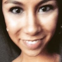 Ambyr M. Reyes Meztelen
