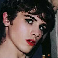 Amelie Aubrey Meztelen