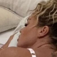 ancuta mihaela Meztelen