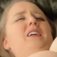 Andi Ray Meztelen