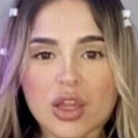angelaval1 Meztelen