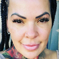 angies_boutigue_ Meztelen