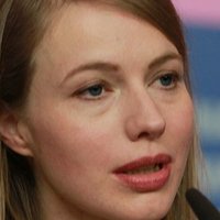 Anna Brüggemann Meztelen