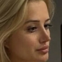 Anna Hafner Meztelen