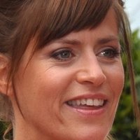Anne Charrier Meztelen