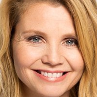 Annette Frier Meztelen
