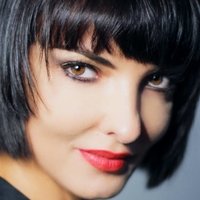 Apollonia Vanova Meztelen