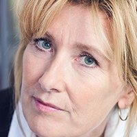 Ariane Schluter Meztelen