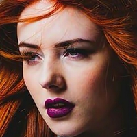 Ash Millman Meztelen