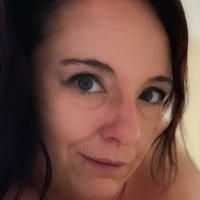 Ashley Shay Meztelen