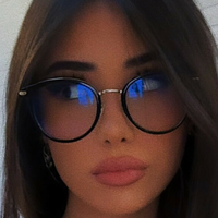 Asleyia Meztelen