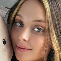 Asya Little Meztelen