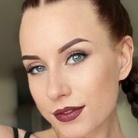 AvaDyson Meztelen