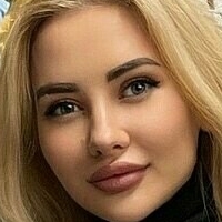 awarise Meztelen