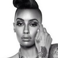 AzMarie Livingston Meztelen