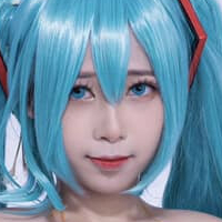 azure_channn Meztelen