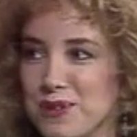 Barbara Howard Meztelen