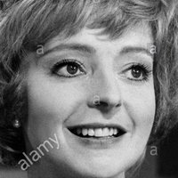 Barbara Leigh-Hunt Meztelen