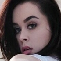 Bella Michaels Meztelen