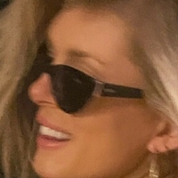 Bella White Meztelen