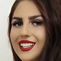 Beloved Khloe Meztelen