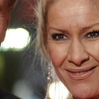 Birgit Stein Meztelen