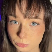 blondy_sweet Meztelen