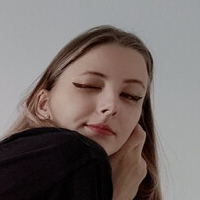 Blood_alice Meztelen