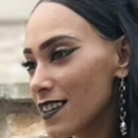 Bri-Lady_b Meztelen