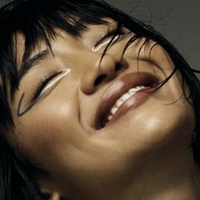 Brianne Tju Meztelen