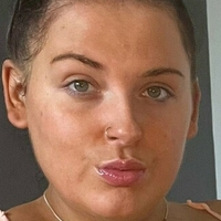 britishmaisiexo Meztelen